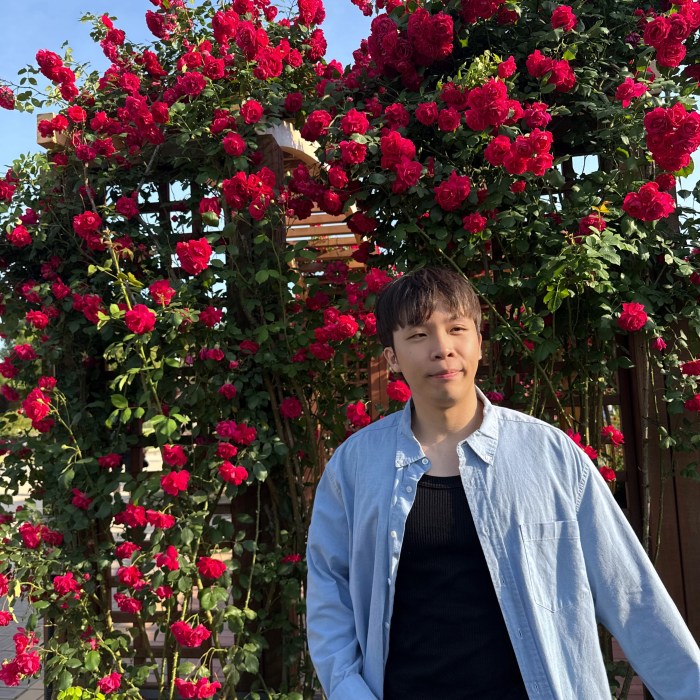 Euisik Yoon (윤의식)